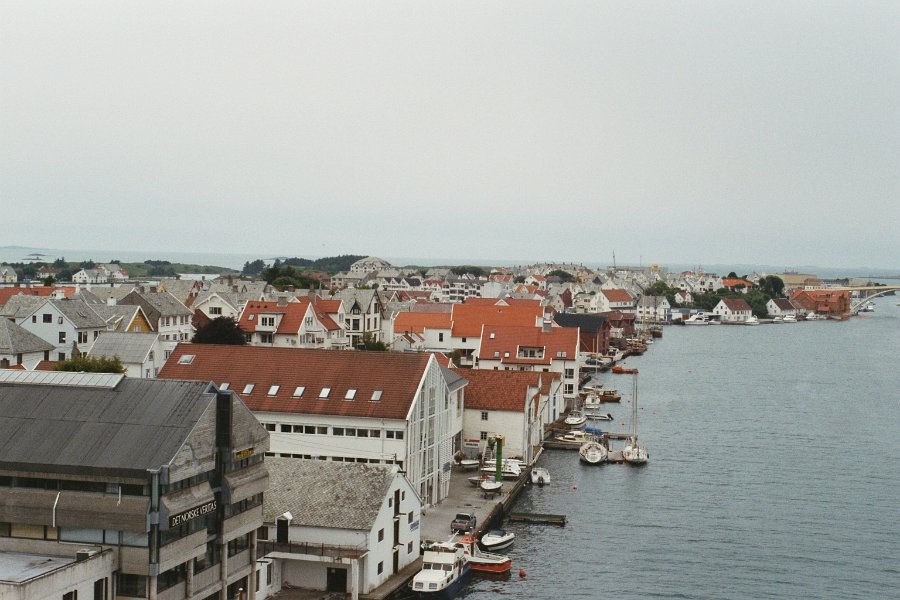 2003060334 haugesund